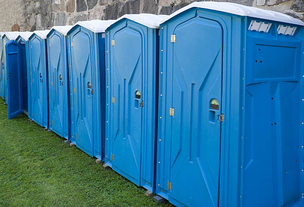 Best Portable Restroom Maintenance and Cleaning  in Ramblewood, NJ